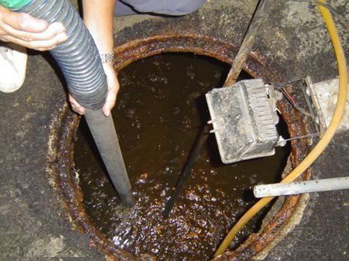 大石桥隔油池清理